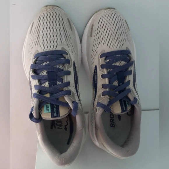 Brooks Adrenaline GTS 22 Running Shoes in Alloy Grey Purple Teal Sz 7 Women - Picture 3 of 9